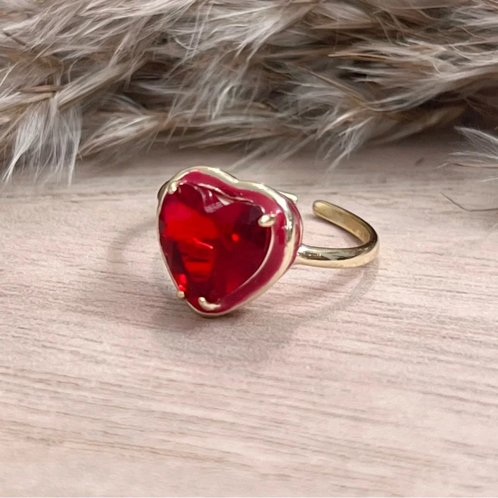 Amour Rings Collection - Picture 7 of 12